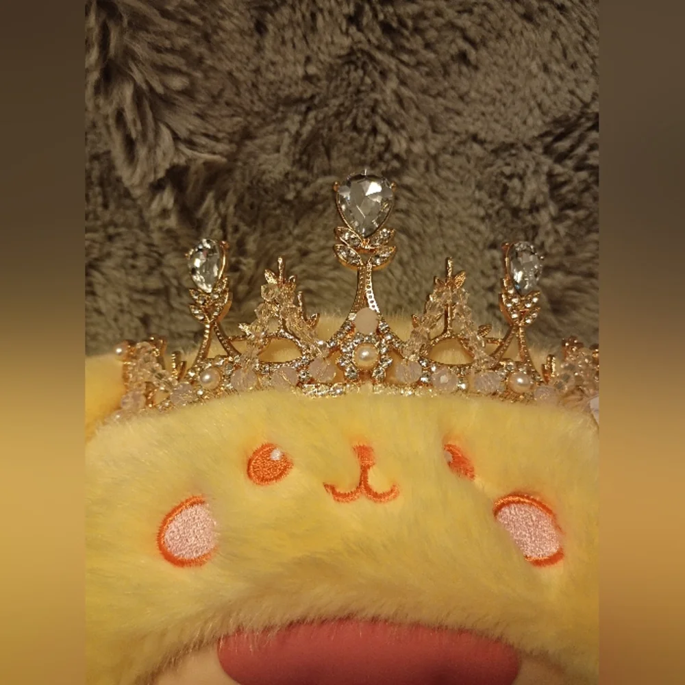 Samuel 400% Crown Rabbit Plush Doll in Yellow and Mint - Confirmed - Picture 6 of 10